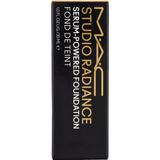 MAC Cosmetics - Studio Radiance Serum Foundation - NC17.5