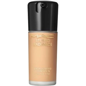 MAC Studio Radiance Serum-Powered Foundation