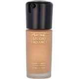 MAC Cosmetics Studio Radiance Serum Foundation NW15