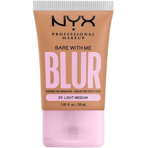 2e halve prijs: NYX Bare With Me Blur Tint Foundation Light Medium 30 ml