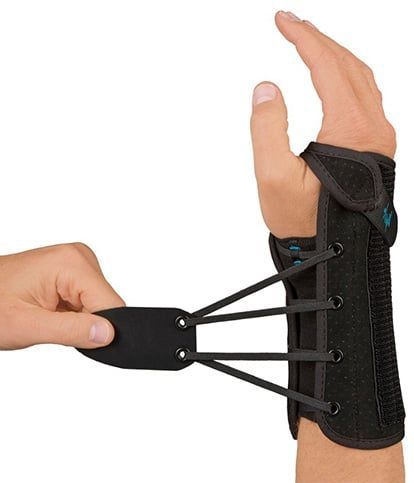 Basko Wrist Lacer Polsbrace - L - Rechts - Zwart - Kort