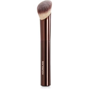 Hourglass Ambient Soft Glow Foundation Brush