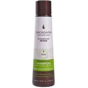 Revlon Professional - Weightless Moisture Shampoo - 300ml