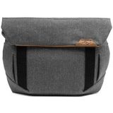 Peak Design Field Pouch charcoal V2