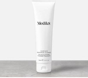 Medik8 - Surface Radiance Cleanse - Gezichtsreiniger - 150 ml - Verfrissend