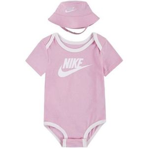 Nike - Bucket Hat en Bodysuit Set - Roze - Geschenksets Baby