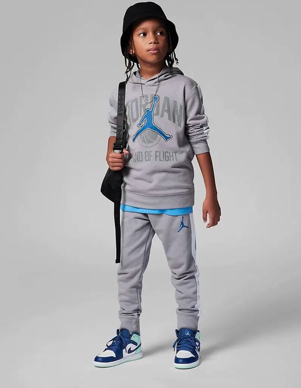 Nike - Gym 23 Set - Sportset - Grijs - 60% Katoen / 40% Polyester