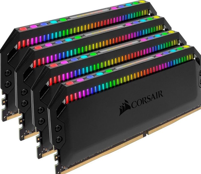 Corsair - Dominator Platinum RGB - RAM - Zwart - 4 x 8GB - 3200 MHz - DDR4 DIMM 288 pin