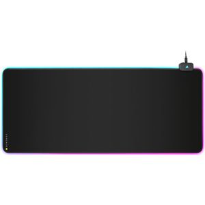 Corsair MM700C RGB Extended Gaming Mat (dynamische RGB-verlichting op drie zones, ontwerp met rubberen basis, hub met twee USB-poorten, twaalf geïntegreerde RGB-verlichtingsprofielen) zwart