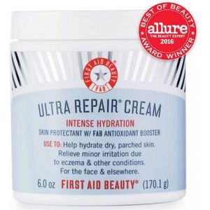 First Aid Beauty Ultra Repair Cream Intense Repair