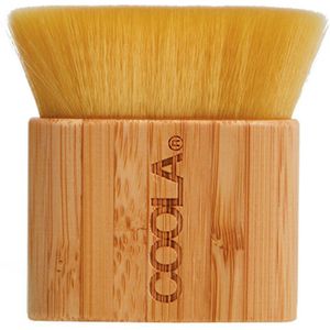 COOLA - Tan Kabuki Body Brush - Zelfbruiners