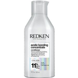 Redken Shampoo Acidic Bonding Concentraat, voor beschadigd haar, bonding verzorging, citroenzuur, haarreparatie, kleurbescherming, 300 ml