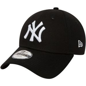 New era new york yankees league essential 9forty cap junior in de kleur zwart.