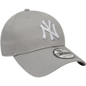 New era new york yankees league essential 9forty cap in de kleur grijs.