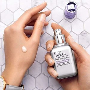 Estée Lauder - Perfectionist Pro - Lift-behandeling - Verstevigend - Snelle vermindering van lijnen