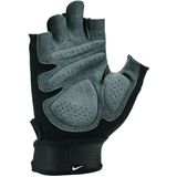 Nike ultimate fitness handschoenen in de kleur zwart.