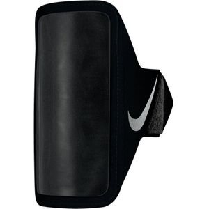 Nike lean hardloop armband plus in de kleur zwart/zilver.