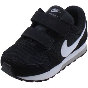 Nike md runner 2 in de kleur zwart/grijs.