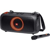 JBL PartyBox On-the-Go Essential, Draagbare Draadloze Partyspeaker, IPX4 Spatwaterdicht, WiFi en Bluetooth Connectiviteit, Ingebouwde Lichtshow, Draadloze Microfoon, in het zwart