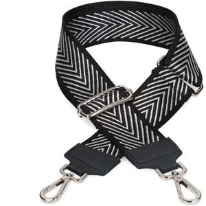 Verstelbare zwarte bag strap met zilverkleurige details