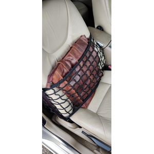 Bagagenet voor in de auto. Bagagenet voor de voorstoel.