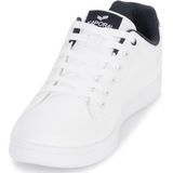 Sneakers Darmy KAPORAL. Polyurethaan materiaal. Maten 44. Wit kleur