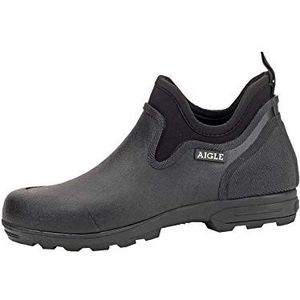 Offene Clogs aus zwei Materialien für intensiven Gebrauchherren