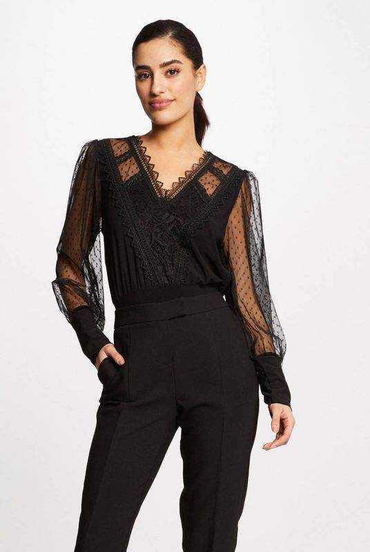 T-shirt - Lange Mouwen - V-hals - Kanten Detail