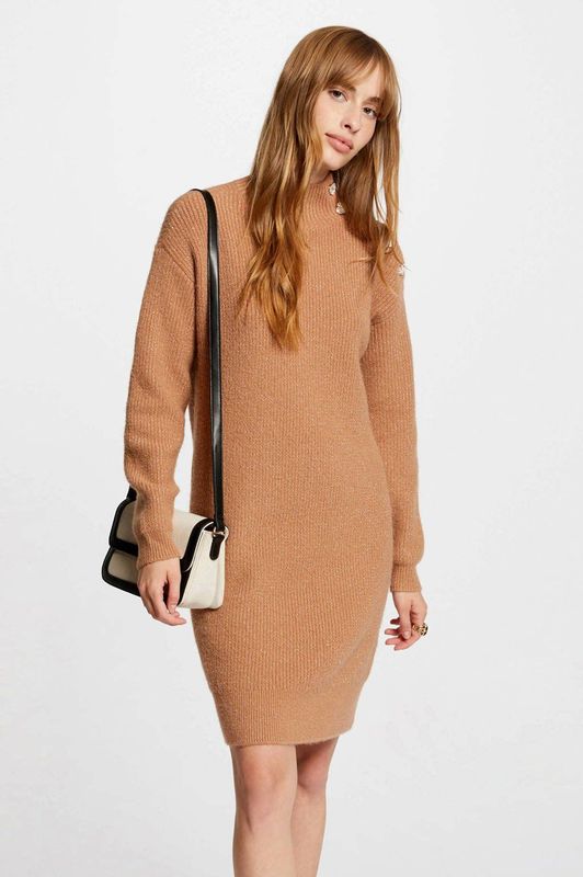 Morgan - Jurk - Camel - Damesgebreid - Lange Mouwen - Knoopdetail