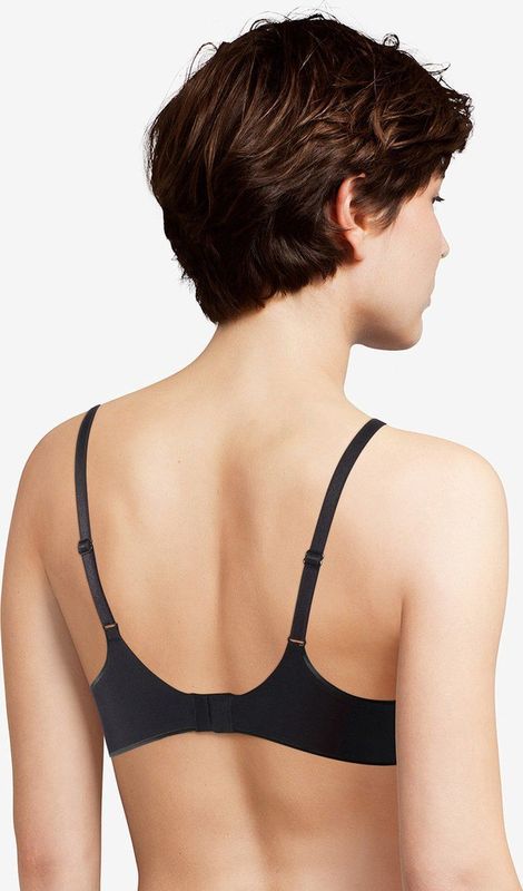 Chantelle - Essential Extra - Push Up BH - Huidskleur - 75% Polyamide, 25% Elastaan, Naadloze Afwerking