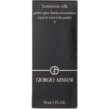 Giorgio Armani - Luminous Silk Foundation - Foundation - 30 ml - Olievrij