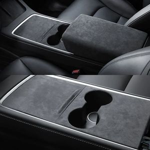 Tesla Model Y Luxe Alcantara Console Cover - Stijlvolle Interieur Upgrade - Accessoires Nederland België
