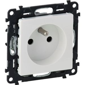 Legrand Velena LIFE 2P+met 16A 250V socket met aperture screw clamps wit (753184)