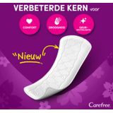 Carefree Plus Large Light Scent inlegkruisjes 48 st