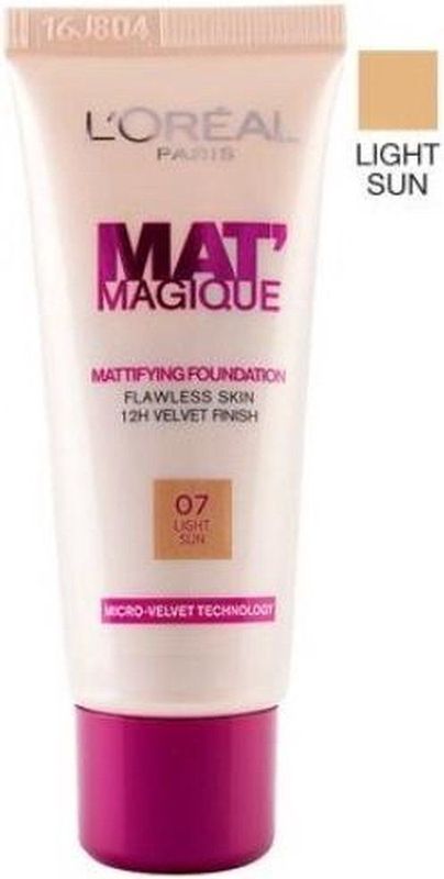 L'Oreal - Matte Magique - Foundation - Warm Beige