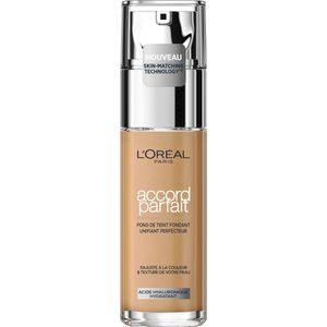 L’Oréal Paris - Accord Parfait Foundation - 3R/C - Natuurlijk Dekkende Foundation met Hyaluronzuur en SPF 16 - 30 ml