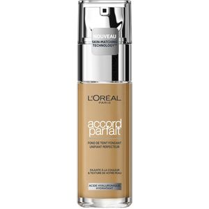 L'Oréal Paris - Vloeibare foundation – 24 uur vochtinbrengend – formule met hyaluronzuur – alle huidtypes – tint: Perzik (6.N), perfecte sfeer, 30 ml