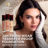 L’Oréal Paris Infaillible 32HR Fresh Wear Foundation - 365 - Langhoudende Foundation met SPF 25 en Vitamine C - 30ML
