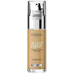 L'Oréal Paris - Vloeibare foundation – 24 uur vochtinbrengend – formule met hyaluronzuur – alle huidtypes – tint: Naturel Goud (4.D) Perfect Accord, 30 ml