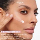 L'Oréal Paris Magic BB – Verzorgende dagcrème en make-up in 1 - BB Cream – Very Light