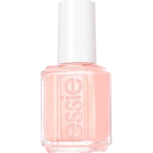 Essie Behandel liefde en kleur Tinted Love