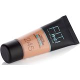 Maybelline Fit Me! Matte+Poreless matterende foundation voor normale tot vette huid Tint 245 Classic Beige 30 ml