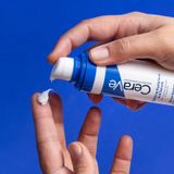 CeraVe Hydraterend Hyaluronzuur Serum - Gecombineerde tot zeer droge huid - Hyaluronzuur - 30ml