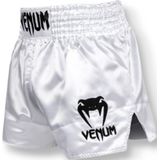Venum - Classic - Muay Thai Shorts - Zwart - Zijsplitten voor Mobiliteit