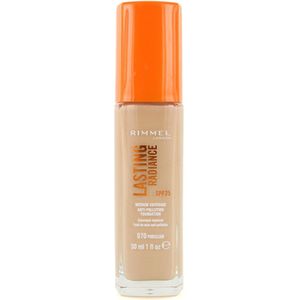 Rimmel - Lasting Radiance - Foundation - Tint 070 Porcelain - 30 ml
