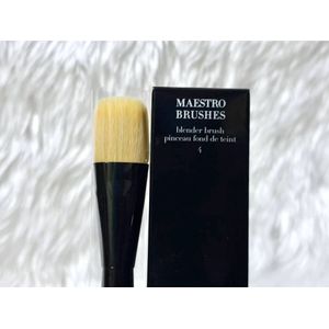 Giorgio Armani - Blender brush pinceau fond de teint 4
