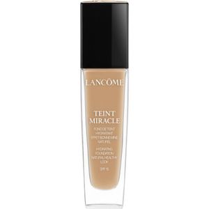 Face Make-Up Foundation Hydrating Foundation SPF15 06 Beige Cannelle