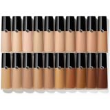 Armani Make-up Complexion Luminous Silk Multi-Purpose Glow Concealer No. 03