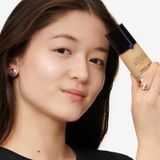 Armani - Designer Glow Foundation - 30 ml - Kleur No. 3