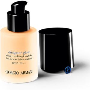 Giorgio Armani Designer Glow Foundation 3